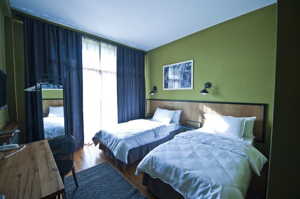 Hotel 27 Tbilisi Esterno foto