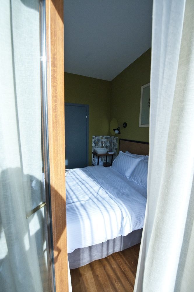 Hotel 27 Tbilisi Esterno foto