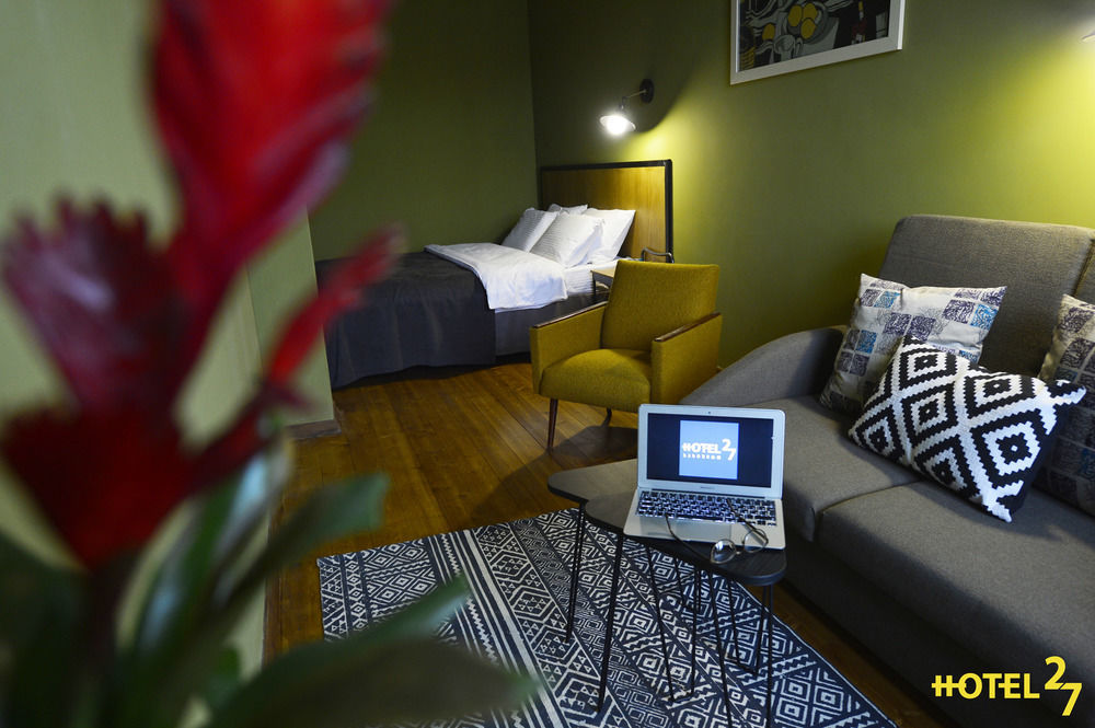 Hotel 27 Tbilisi Esterno foto